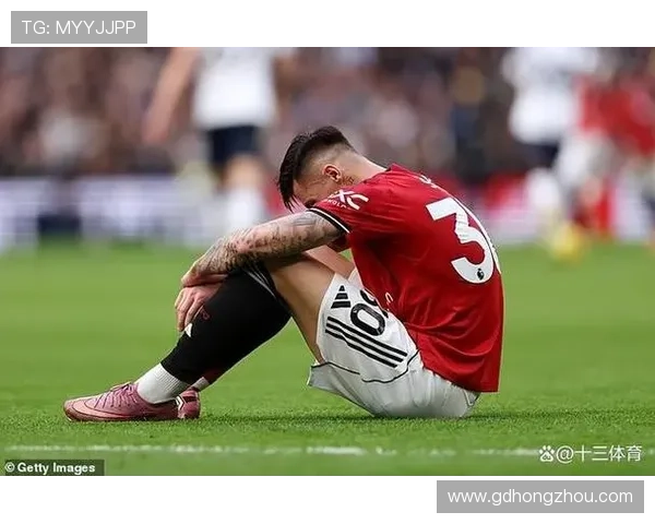 拉什福德与霍伊伦离开曼联后表现惊艳成新星